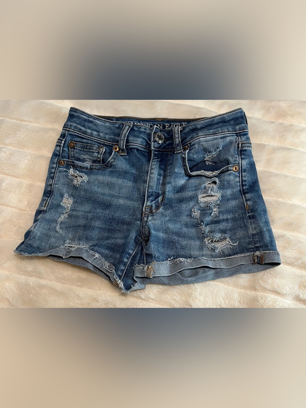 American Eagle Size 00 Hi-Rise Shortie Jean Shorts Denim Blue Distressed Cuffed